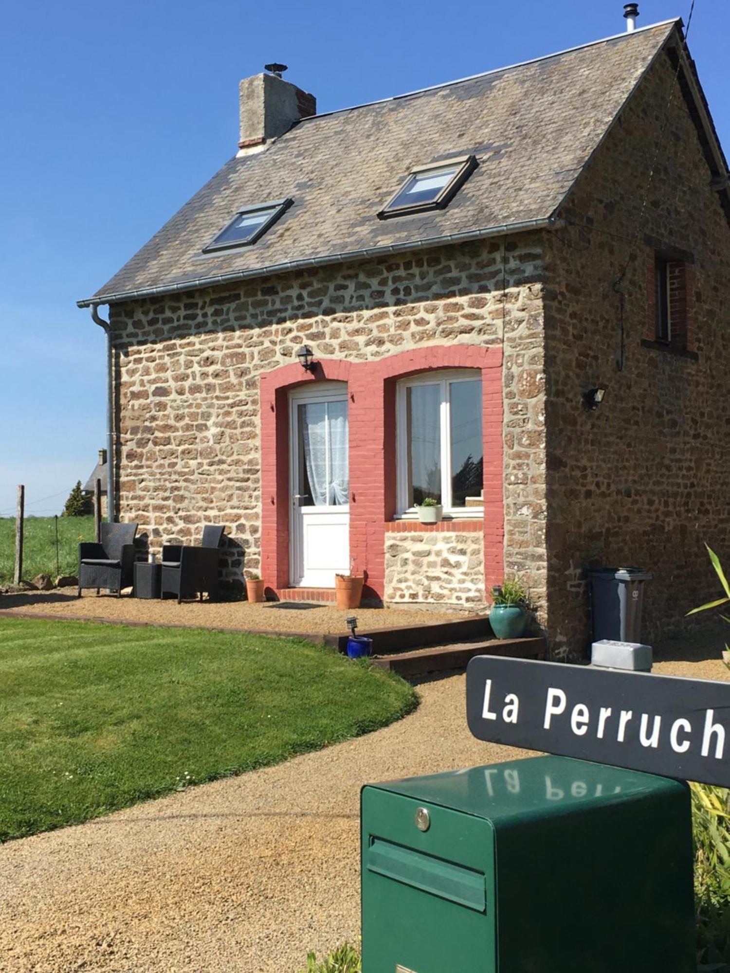 La Perruche Holiday Gite Heussé Exterior foto